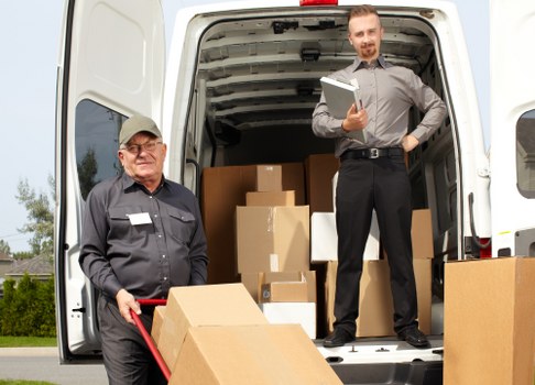 Moving truck service in Chingford for local house and business moves