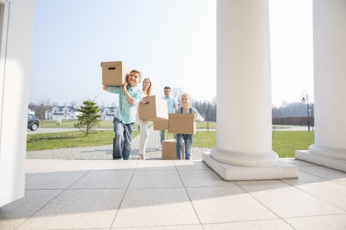 Moving van service for homes in Chingford